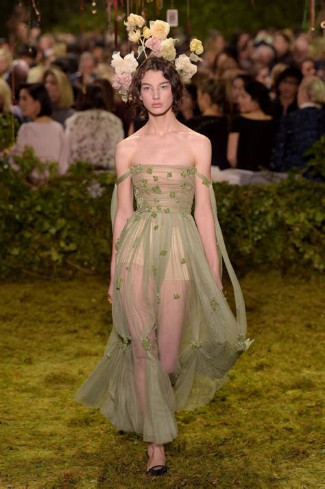 dior spring 2017 dress|christian Dior 2017 dresses.